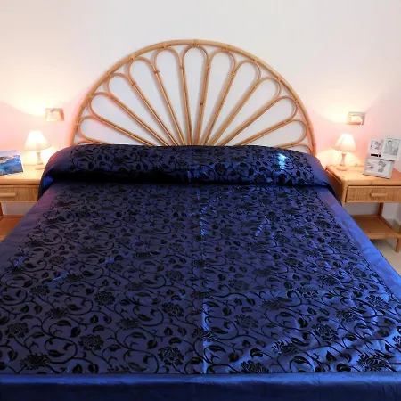 Ferienhaus Bilocale B2 Rena Majore