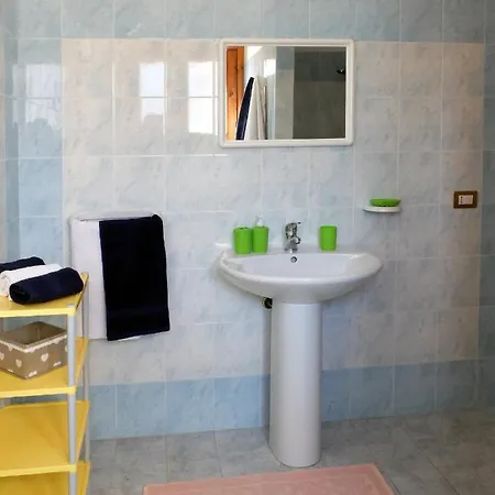 Ferienhaus Bilocale B2 Rena Majore