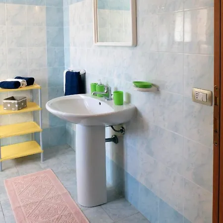 Feriehus Bilocale B2 Rena Majore Aglientu